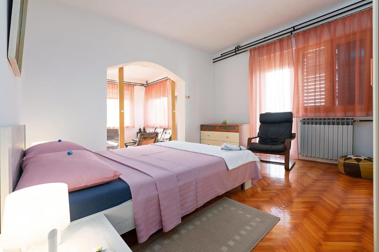 Apartments Pilicari (Adults Only) 罗维尼 外观 照片