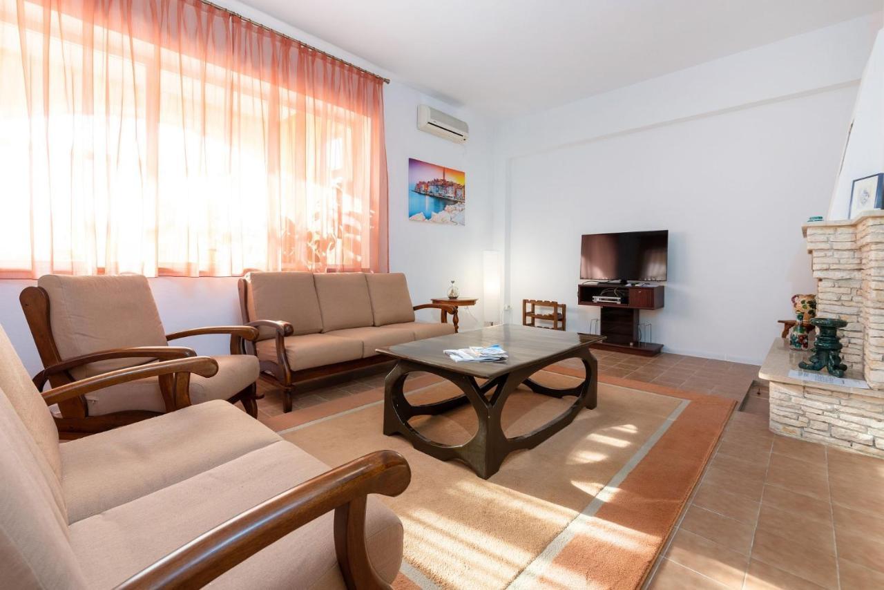Apartments Pilicari (Adults Only) 罗维尼 外观 照片