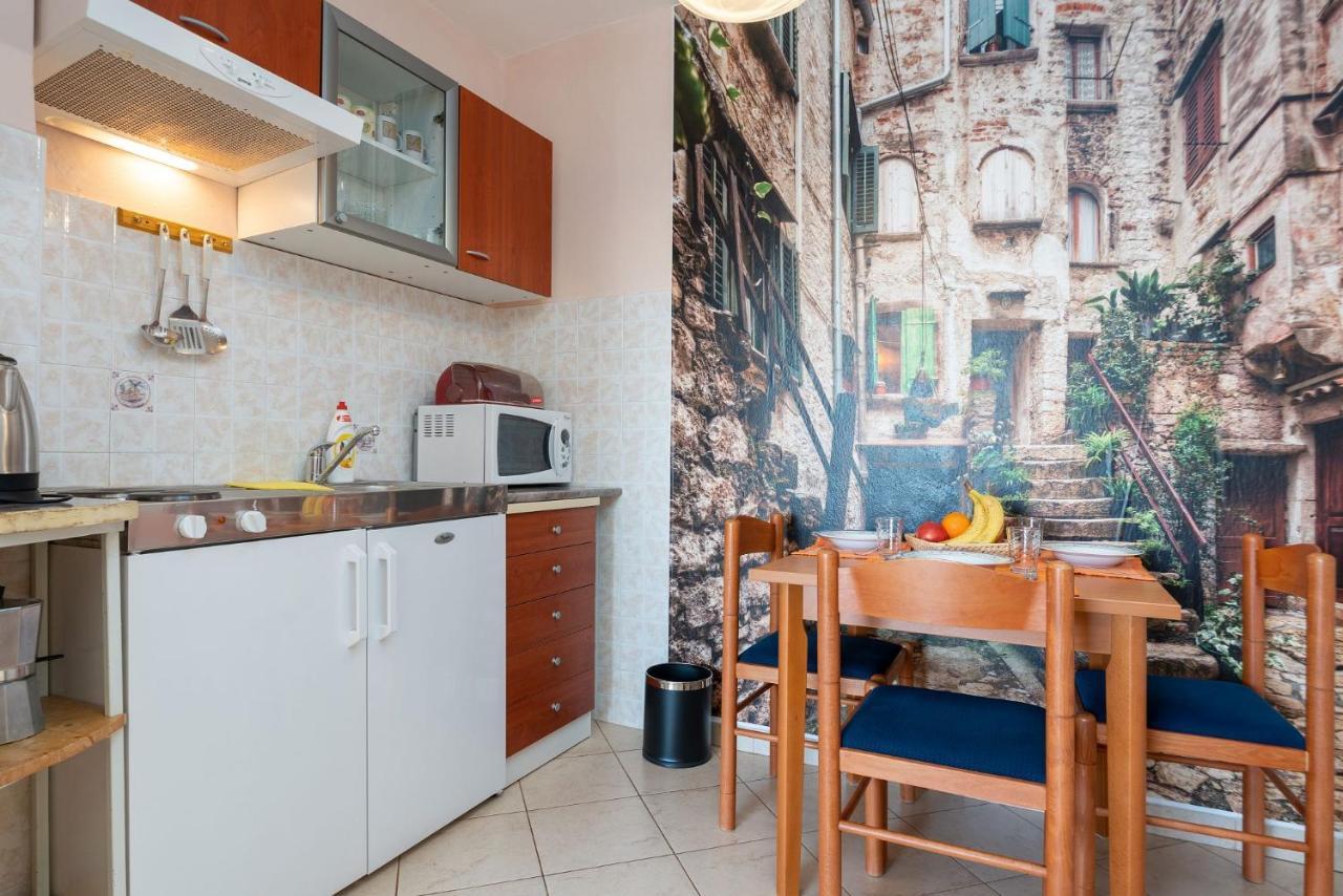 Apartments Pilicari (Adults Only) 罗维尼 外观 照片
