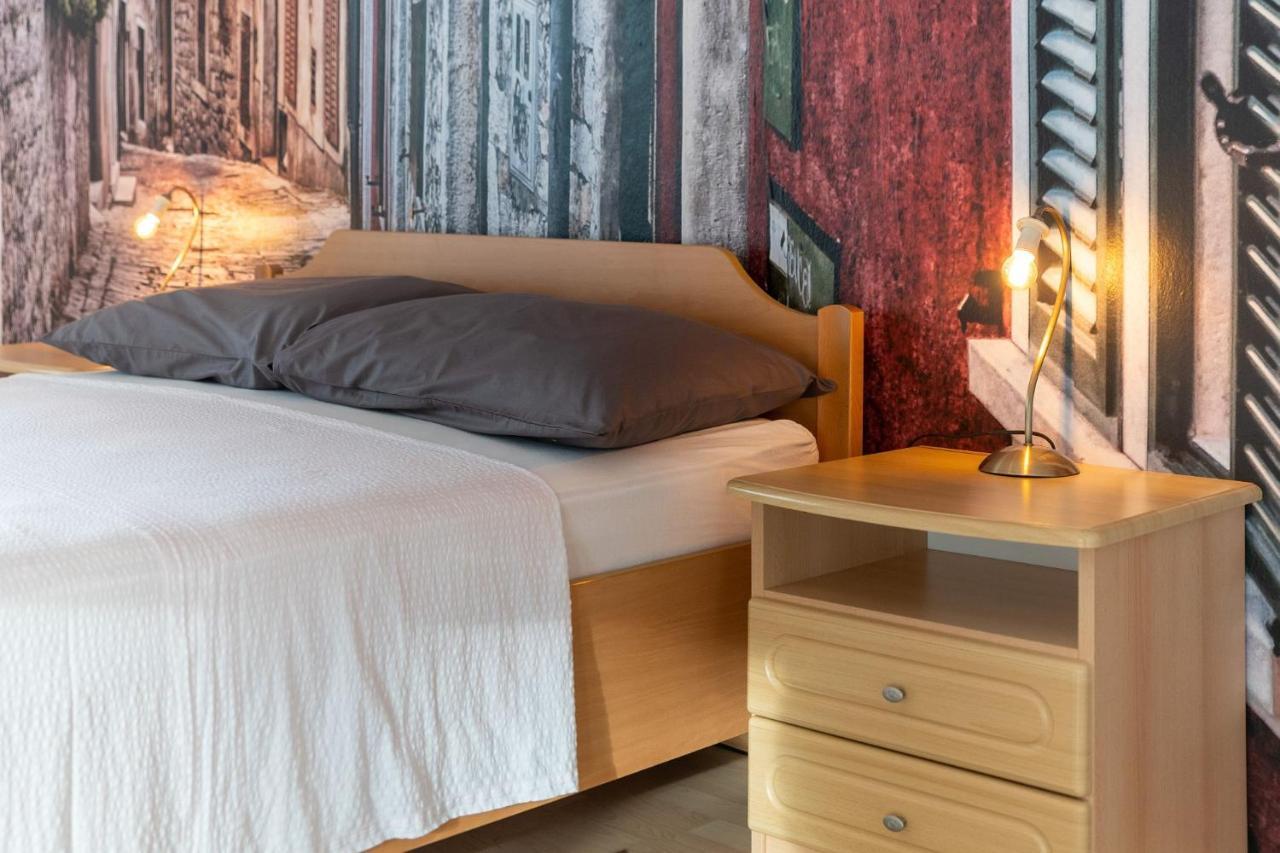 Apartments Pilicari (Adults Only) 罗维尼 外观 照片