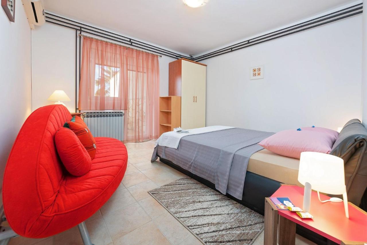 Apartments Pilicari (Adults Only) 罗维尼 外观 照片