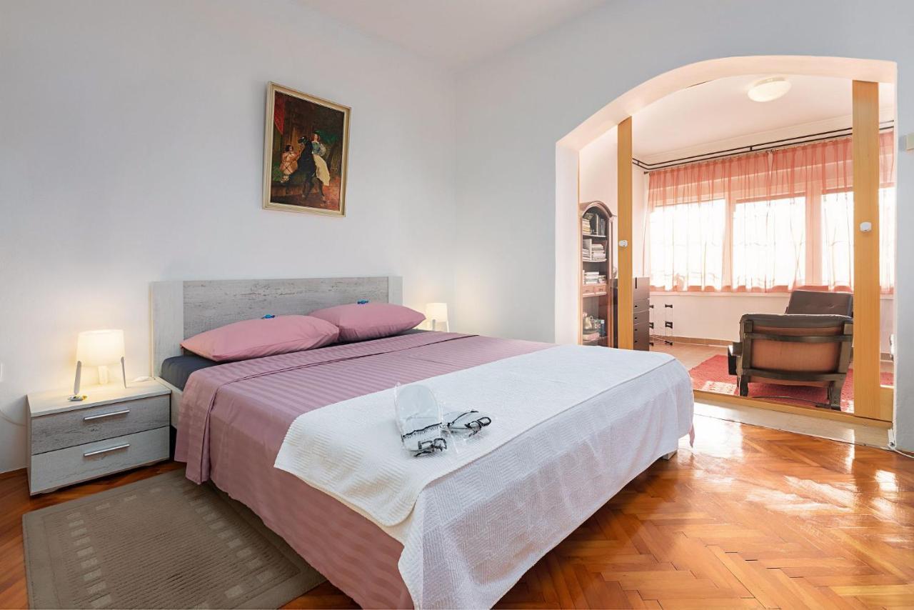 Apartments Pilicari (Adults Only) 罗维尼 外观 照片