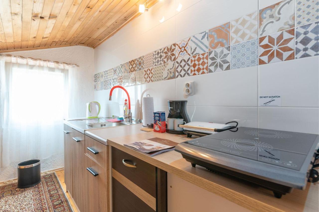 Apartments Pilicari (Adults Only) 罗维尼 外观 照片